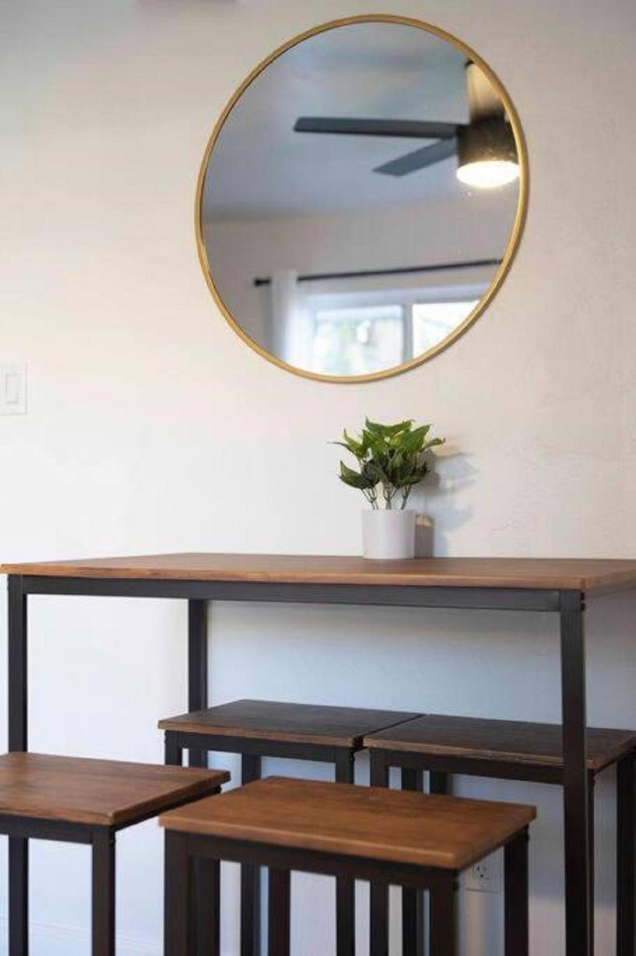 Apartment Coastal Haven - Prime Spot Walk To